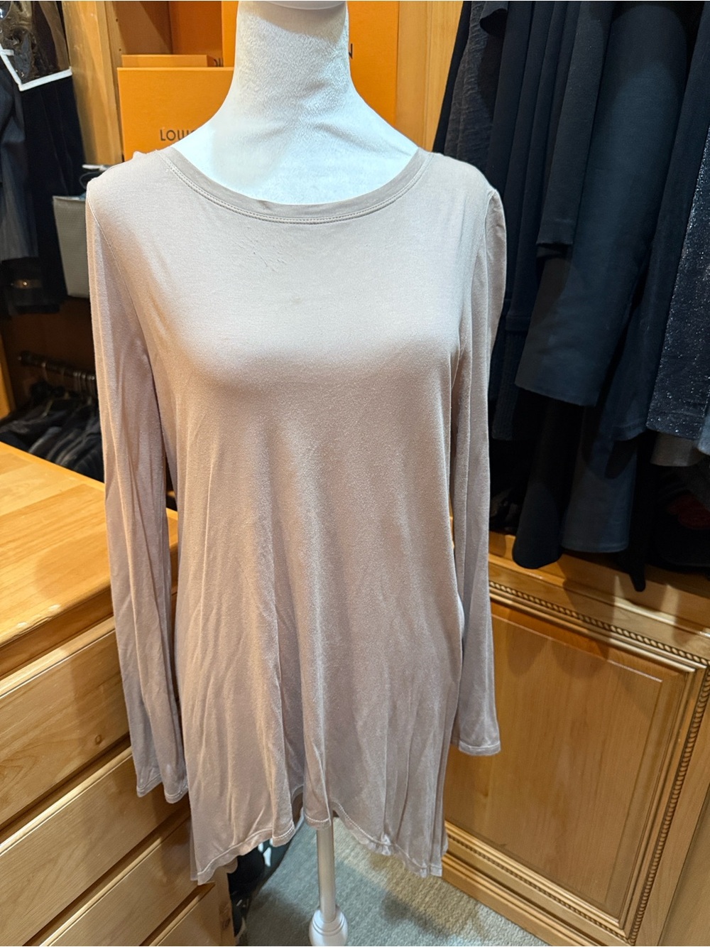 BCBGMaxAzria Long Sleeve Scoop Neck Tunic - Taupe Beige